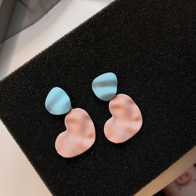 Cercei actuali dama - in mai multe culori