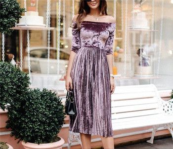 Női ruha csupasz bársony vállokkal, három színben