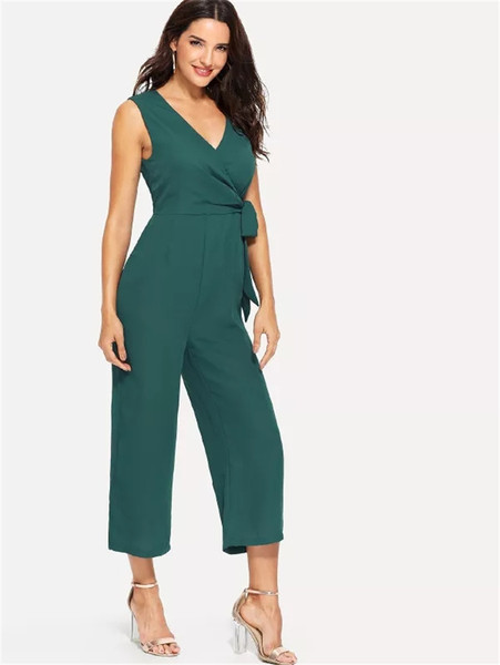 Salopeta de dama cu decolteu in V de culoare verde