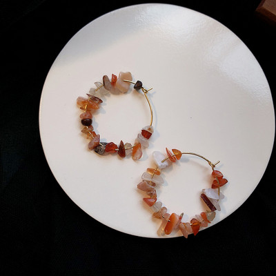 Cercei moderni de dama in patru culori cu margele