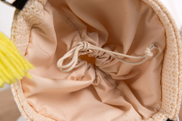 Geanta de dama de zi cu zi cu aplicatie in doua culori