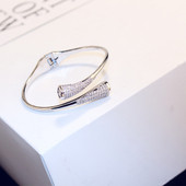 Brățară elegantă de damă cu pietre decorative