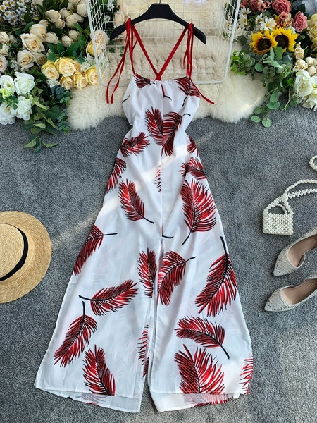 Rochie de dama cu fanta si bretele subtiri