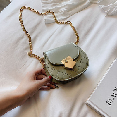 Modern női táska fémlánc eco bőrből néhány óra alatt