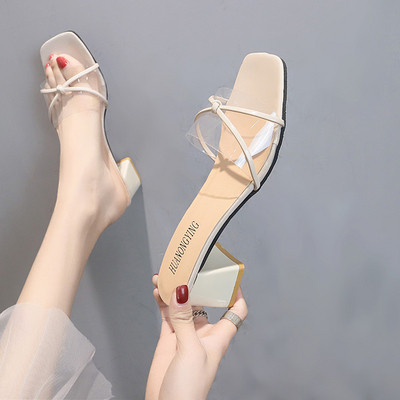 Női magassarkú cipő három színben, átlátszó elemmel