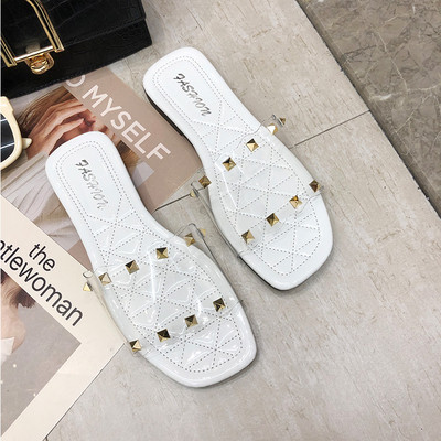 Női alkalmi papucs négy színben, fűzőlyukkal