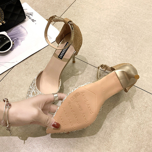 Pantofi de dama eleganti cu toc in doua culori - model ascutit