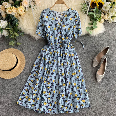 Дамска модерна  рокля с V-образно деколте в два цвята