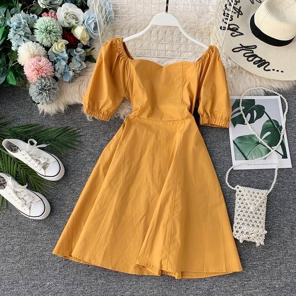 Ежедневна дамска рокля с къс ръкав в пет цвята