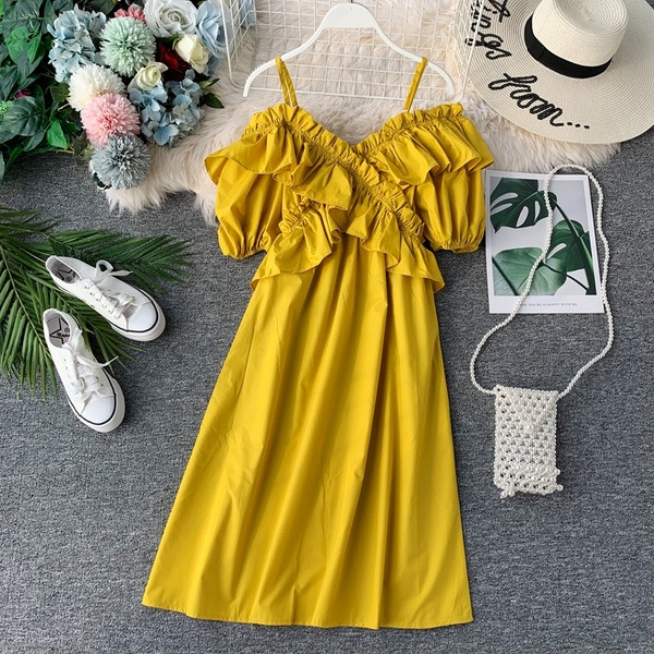 Дамска ежедневна рокля с тънки презрамки в няколко цвята