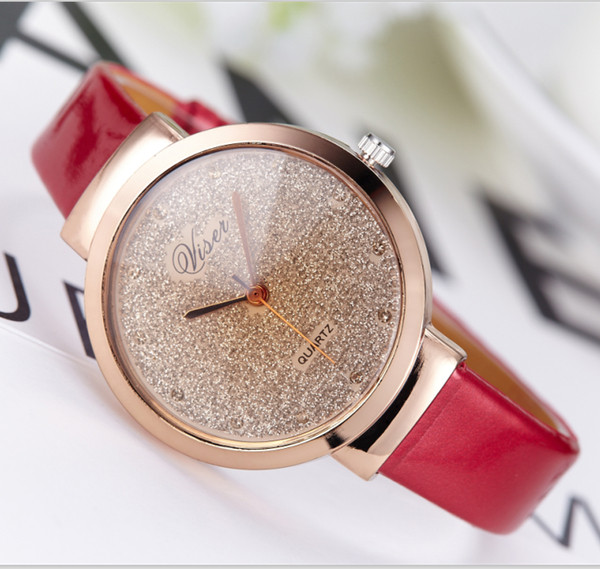 Модерен дамски часовник-в няколко цвята