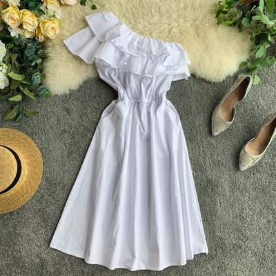 Дамска модерна рокля с една презрамка в четири цвята