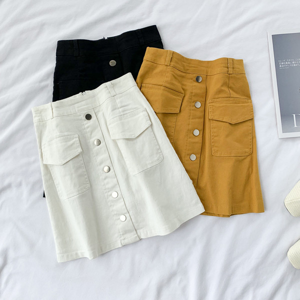 Стилна дамска пола с висока талия и копчета в няколко цвята