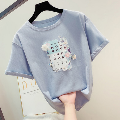 Модерна дамска тениска с 3D елемент цветя в четири цвята