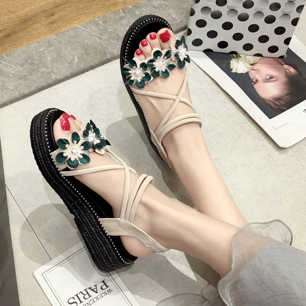 Ежедневни дамски сандали с 3D декорация в черен, бежов и зелен цвят