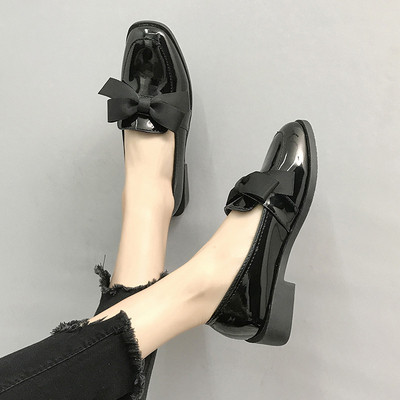 Стилни дамски мокасини с панделка в черен цвят