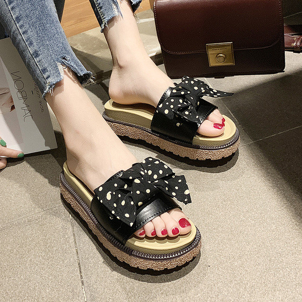 Ежедневни дамски чехли с панделка в черен и бежов цвят