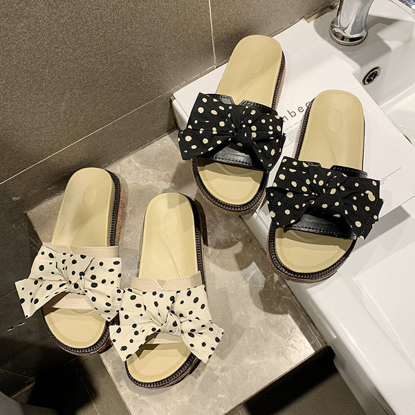 Ежедневни дамски чехли с панделка в черен и бежов цвят