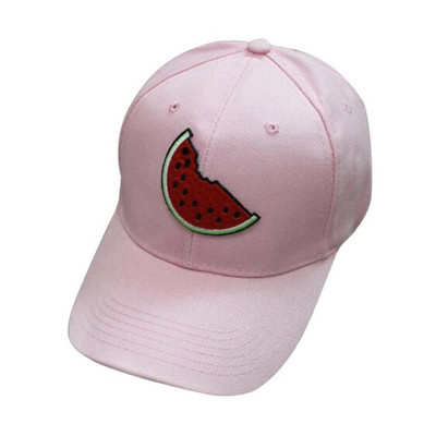 Стилна дамска шапка с козирка с апликация в три цвята