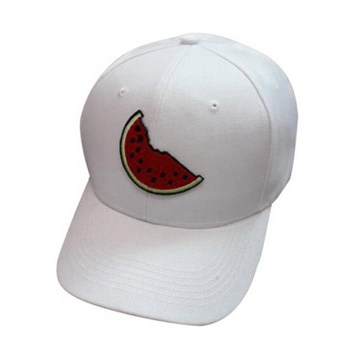 Стилна дамска шапка с козирка с апликация в три цвята