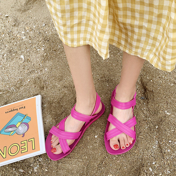 Ежедневни дамски сандали с равна подметка в различни цветове