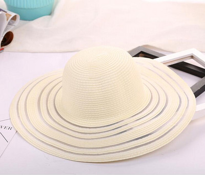 Модерна дамска шапка подходяща за плаж в няколко цвята