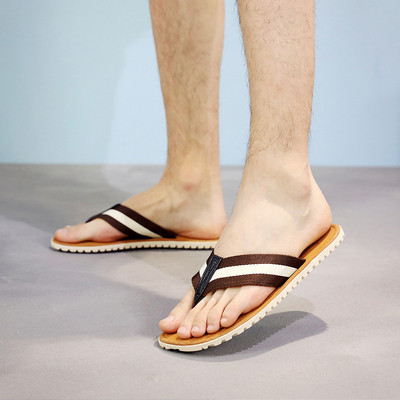 Мъжки чехли през пръсти в няколко цвята