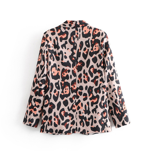 Дамско сако с дълъг ръкав с животински принт