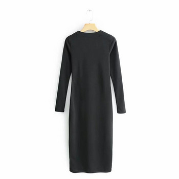 Дамска вталена рокля с копчета по цялата дължина в черен цвят