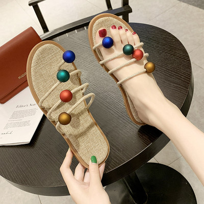 Ежедневни дамски чехли с цветни топчета в два цвята