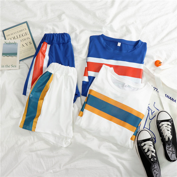 Летен дамски комплект от две части в бял и син цвят