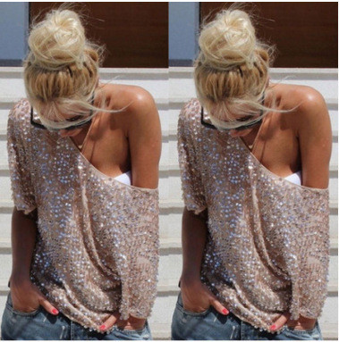 Модерна дамска тениска с къс ръкав и пайети 