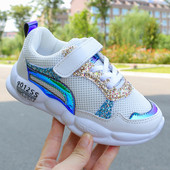 Нов модел детски маратонки-в два цвята за момичета