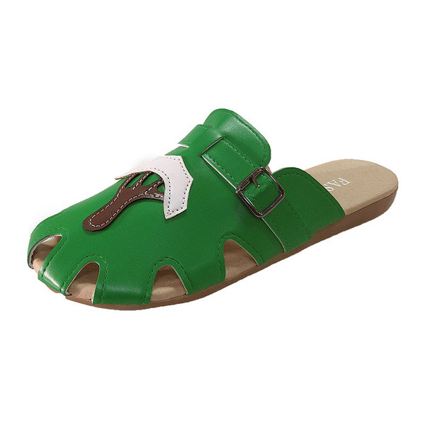 Ежедневни дамски чехли от еко кожа с апликация в бял и зелен цвят