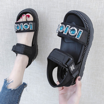 Ежедневни дамски сандали с цветни камъни в сребрист и зелен цвят