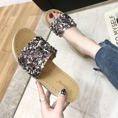 Ежедневни дамски чехли на платформа в сребрист и черен цвят