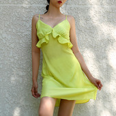 Ежедневна дамска рокля с тънки презрамки в жълт цвят