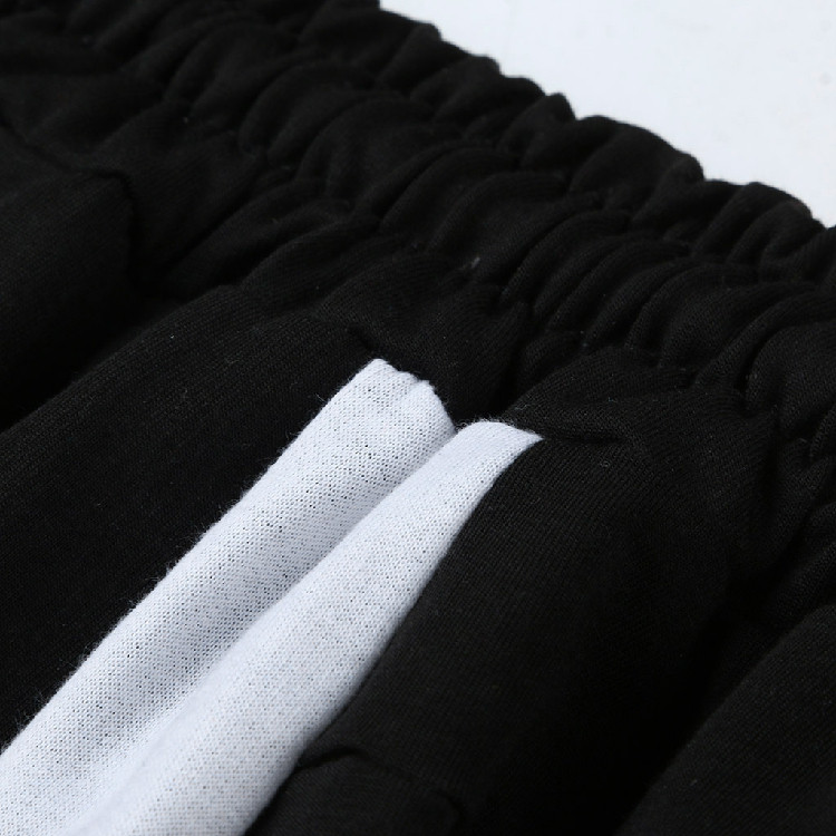 Мъжки бански с връзки в черен и бял цвят 