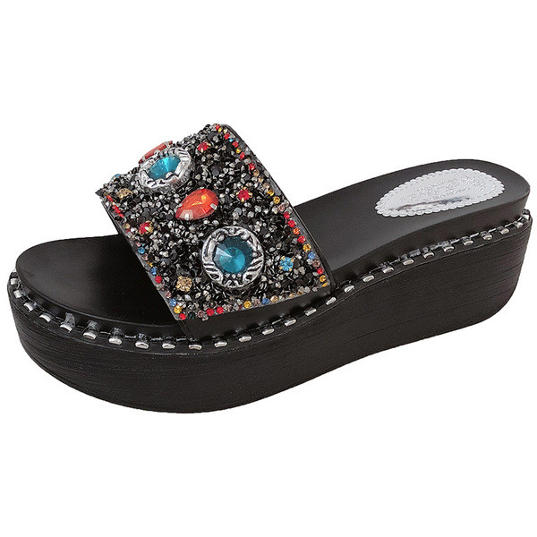 Ежедневни дамски чехли с цветни камъни на платформа в черен и сребрист цвят