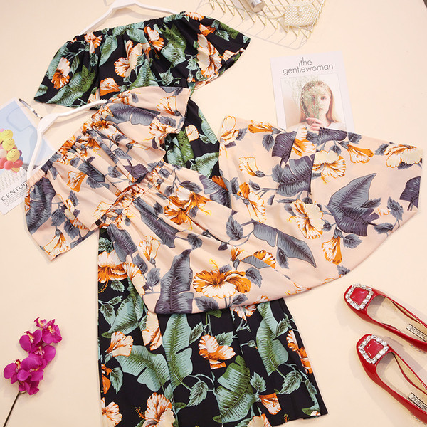 Лятна дамска дълга рокля с флорални мотиви в няколко цвята