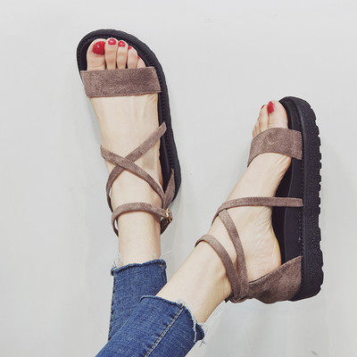 Стилни дамски сандали с висока подметка в черен, сив и зелен цвят