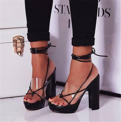 Модерни дамски сандали на висок ток с връзки в черен цвят