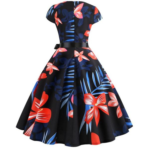 Дамска рокля с флорален десен и панделка 