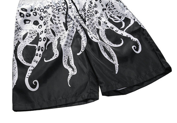 Costum de baie modern pentru bărbați în alb și negru cu cravate