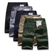 Pantaloni 3/4 barbati in mai multe culori