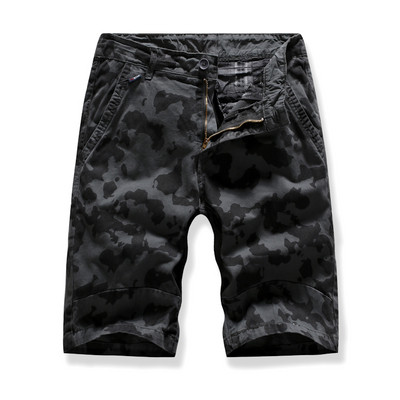 Pantaloni 3/4 de camuflaj pentru barbati in mai multe culori