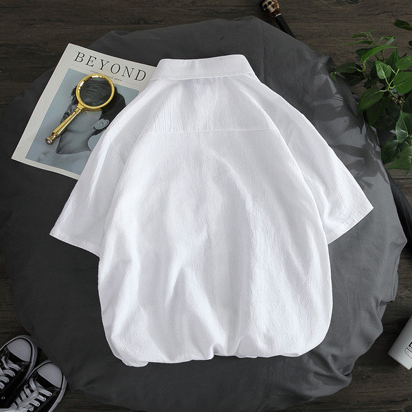 Cămașă modernă pentru bărbați în trei culori cu buzunar și nasturi