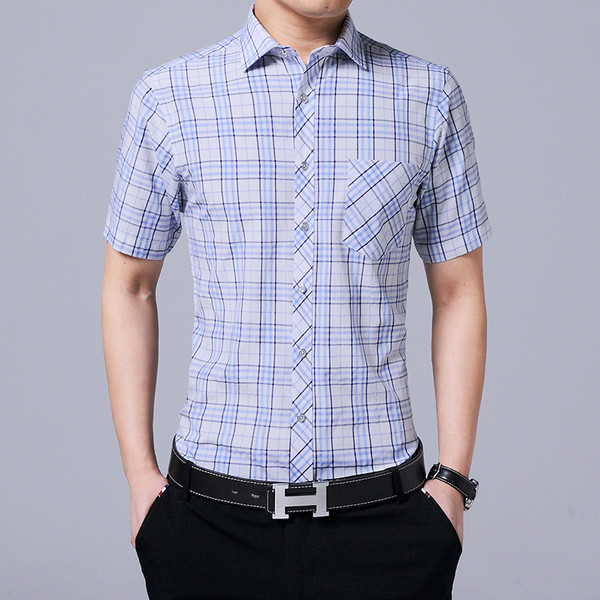 Cămașă modernă pentru bărbați cu mâneci scurte și guler clasic în trei culori