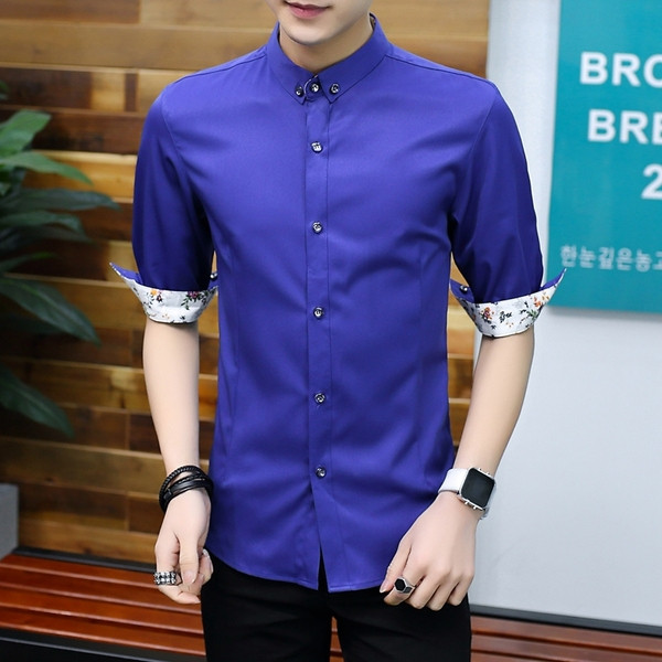 Cămașă elegantă pentru bărbați, în patru culori, cu mâneci 3/4 și nasturi