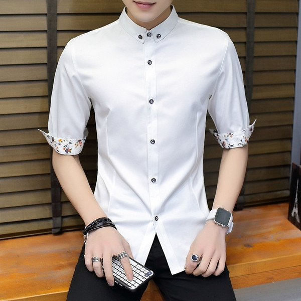 Cămașă elegantă pentru bărbați, în patru culori, cu mâneci 3/4 și nasturi